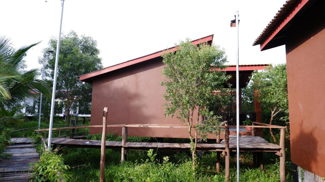Prek Kdat Resort Kampot Exterior photo